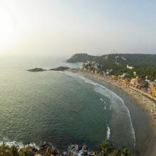 Beach holiday in Kerala.  Review of Kerala beaches.  When is the season?  When is the best time to go