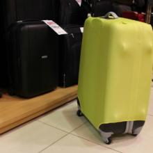Si të paketoni siç duhet një valixhe në një aeroplan: udhëzime hap pas hapi